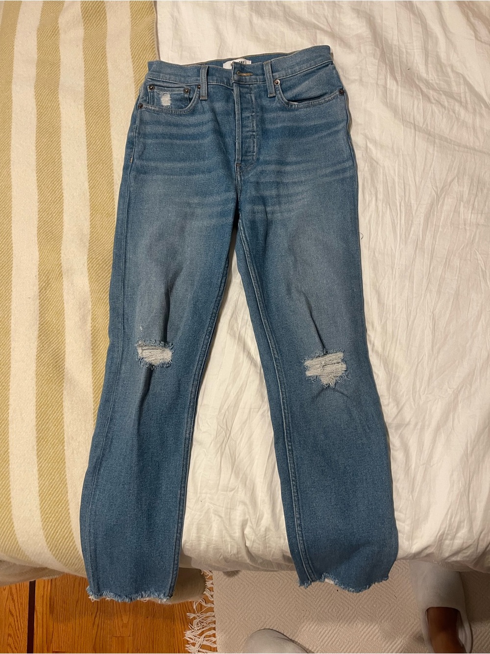 NWOT Re/Done Medium Blue Straight Leg Jeans with Knee Distress